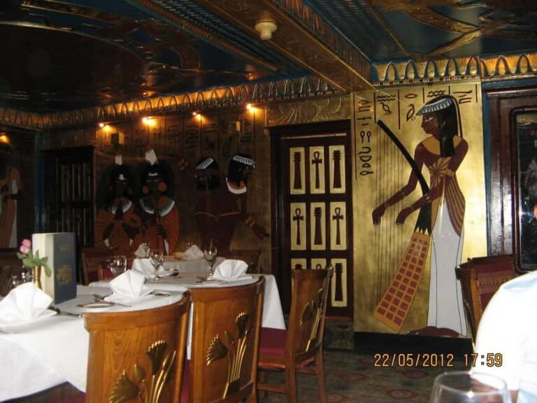 Book online Dinner cruise in Cairo 5 Stars Luxury - What Makes This Tour Special?