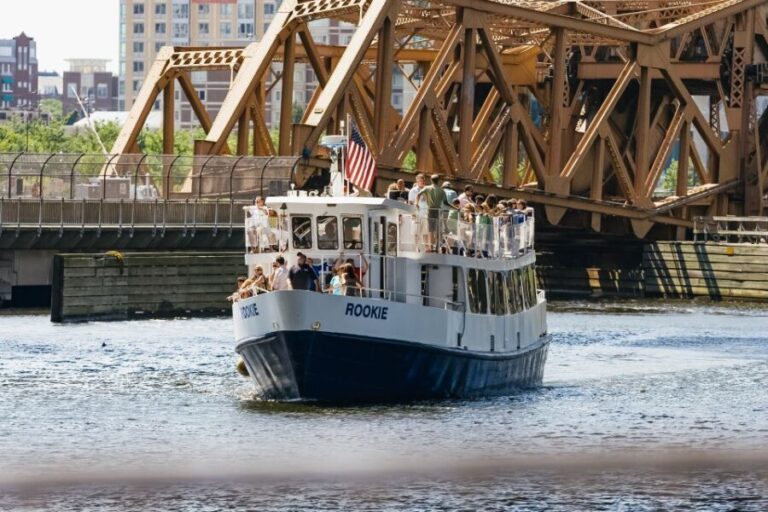 Boston: City Cruises Historical Sightseeing Cruise - Comfort and Convenience