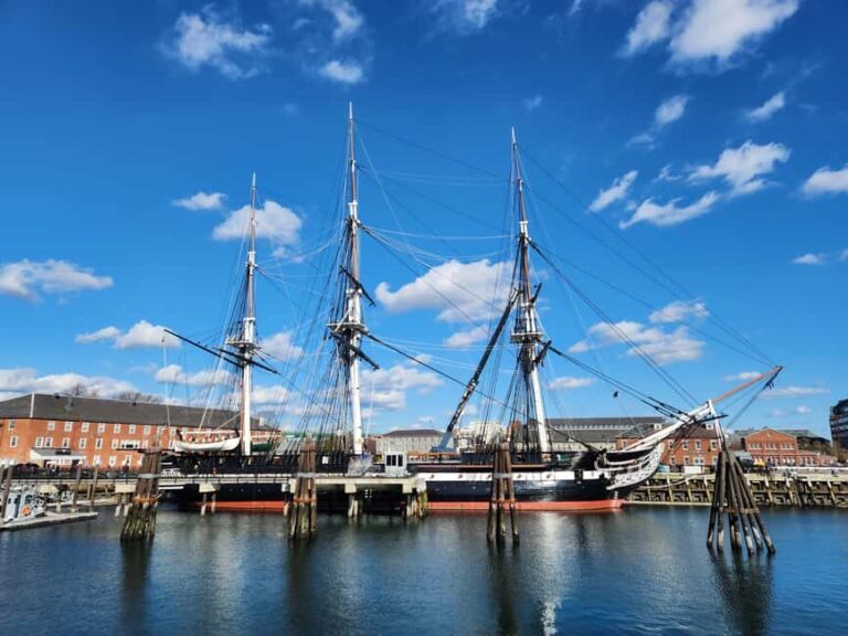 Boston: North End Walking Tour with Private Harbor Cruise - Authentic Experiences and Real-World Feedback