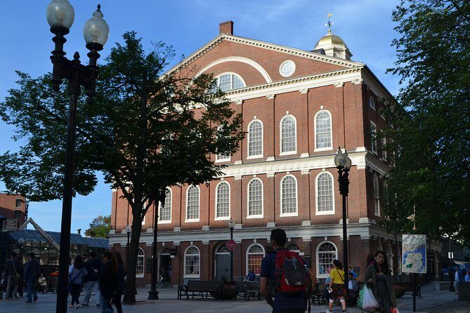Boston Revolutionary War: At your own pace. An audiovisual walking tour. - Practical Details and Tips