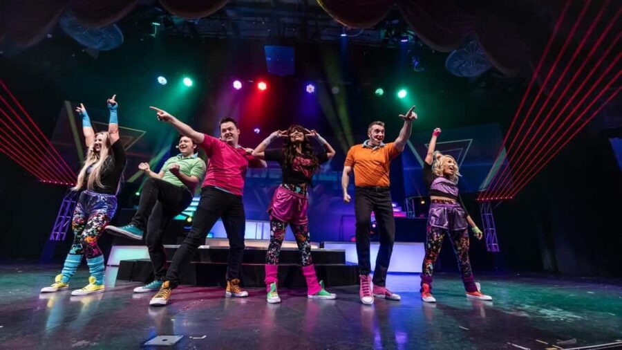 Branson: Awesome 80's Show at Americana Theatre - What To Expect During the Show