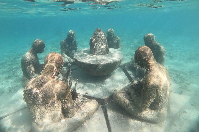 Breathtaking experience driving a speedboat in Cancun with Snorkeling included - Practical Tips for Travelers