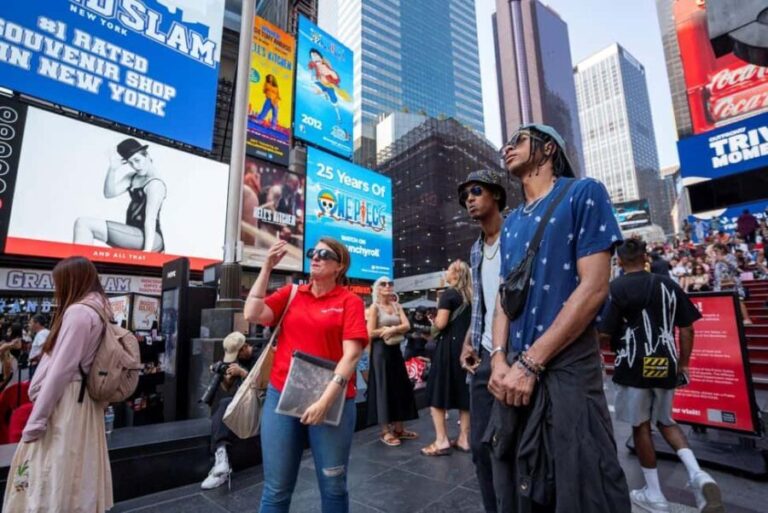 Broadway Backstage: From Times Square to Studio - How the Tour Feels in Practice