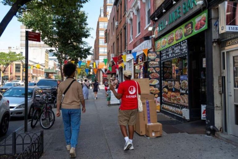 Brooklyn Food Tour of Mom-and-Pop Culinary Gems - Practical Tips for Participants