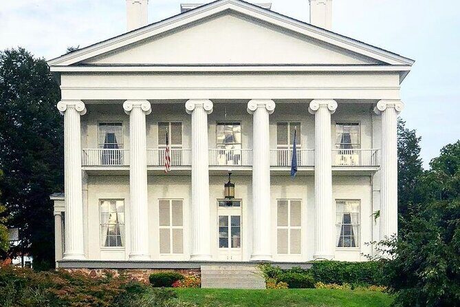 Burlington's Famous Ghosts Smartphone Guided Walking Tour - Who Will Love This Tour?