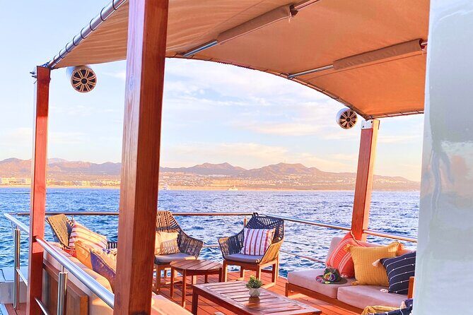Cabo Private Catamaran, Chill Experience with Sup and float mat - Practical Tips for Booking