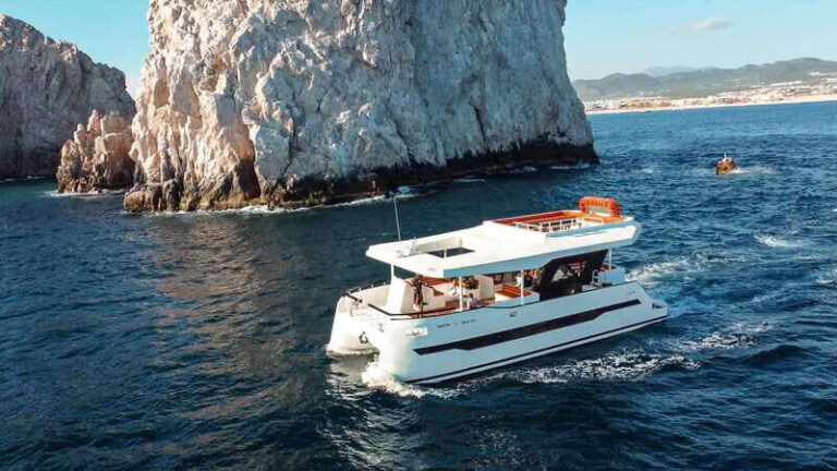 Cabo: Private Catamaran Tour - The Sum Up