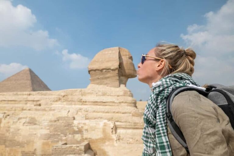 Cairo: Giza Pyramids, Museum & Bazaar Tour with Lunch - What to Expect Throughout the Day