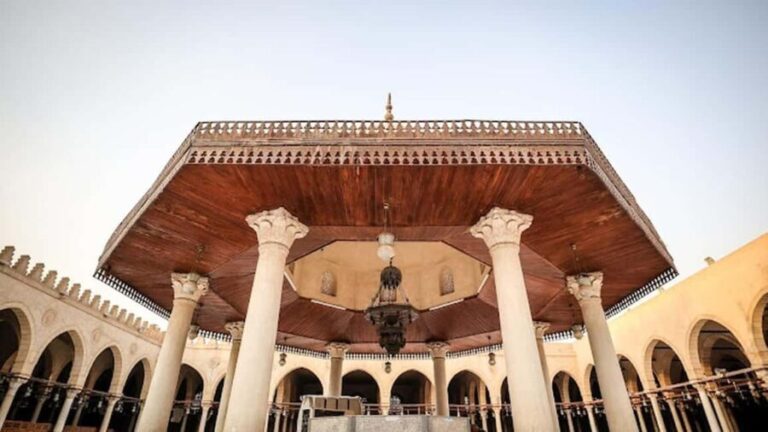 Cairo: Guided tour with Mosque of Amr ibn al-As - The Tour Start: From Hotel to Mosque