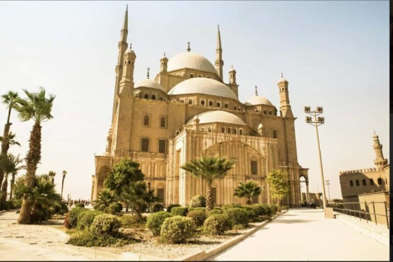 Cairo: Private Guided Tour of Khan El Khalili & Old Cairo - Who Should Consider This Tour?