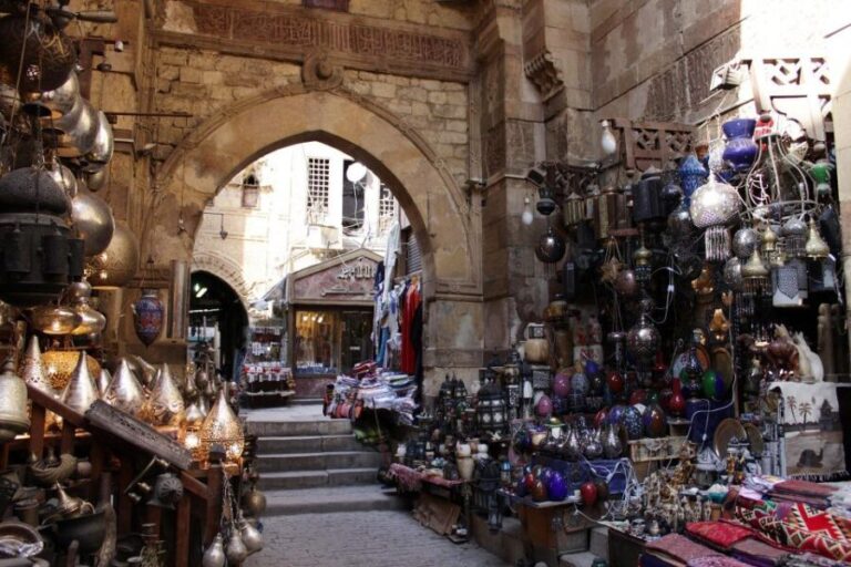 Cairo: Pyramids, Bazaar & Museum with Female Guide - What We Love About This Tour