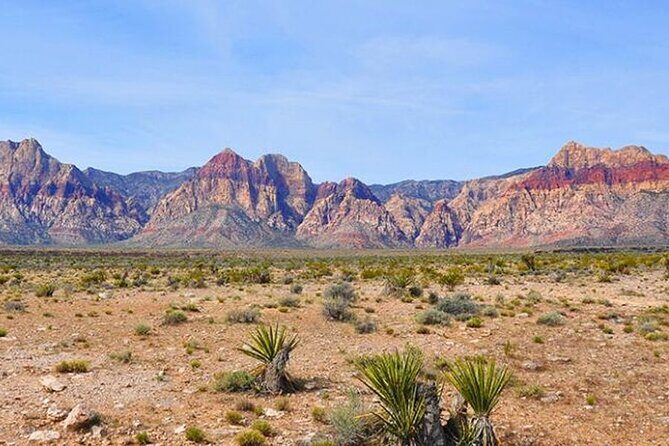 California desert, Red Rock Sign and Seven Magic Mts - The Sum Up