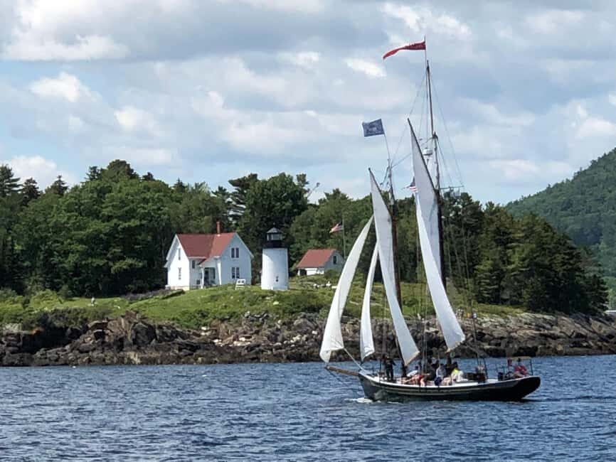 Camden, Maine: Day Sails aboard Schooner Surprise