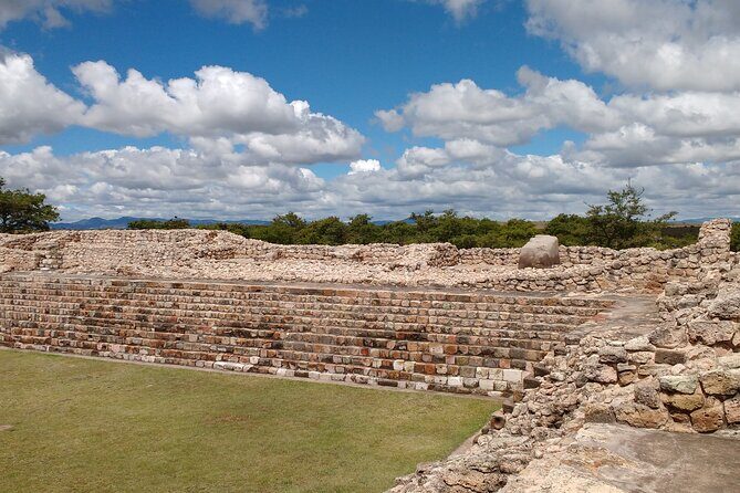 Canada de la Virgen Pyramids and San Miguel de Allende - Lunch at Rossana’s: A Taste of Tradition with a Modern Twist