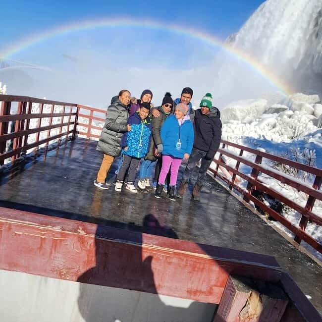 Canada small group Adventure Tour W Tower and Journey - Exploring the Canadian and American Sides