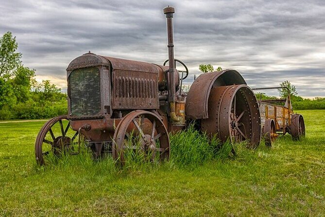 Canadian Badlands | Drumheller | Travel Back In Time in Jeep - Practicalities and What to Expect