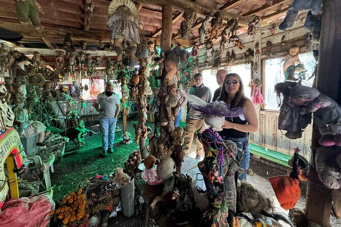 Canals Boat Tour + Doll Island + Ajolote Shrine - The Cultural and Recreational Highlights