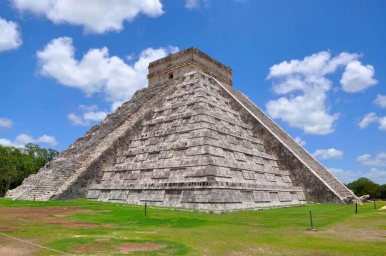 Cancun: Chichen Itza Early Tour with Transportation & Lunch - What Makes This Tour Stand Out?