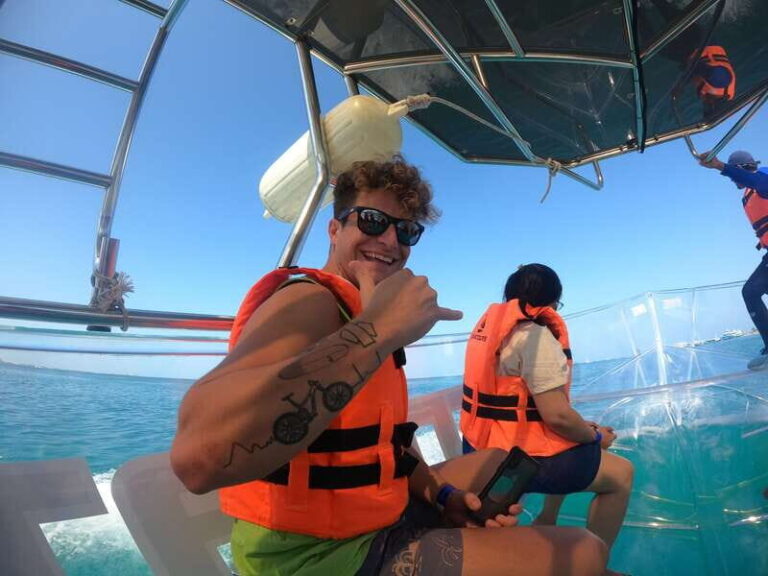 Cancún: Clear Boat Ride with drinks - The Itinerary in Detail: From Lagoon to Reef