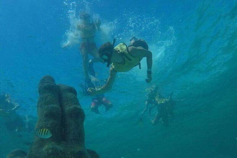 Cancun Combo Tour: 4-Reef Stop Snorkeling and Parasail Ride - Authentic Perspectives from Travelers