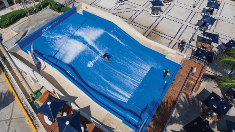 Cancun: Flowrider Surfing Experience - The Experience for Different Skill Levels