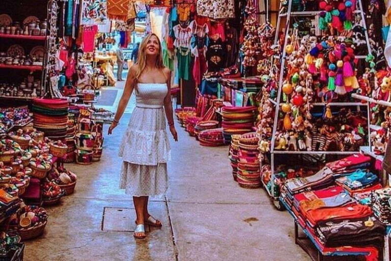 Cancun: Guided Shopping Tour with Tequila Tasting - Key Points