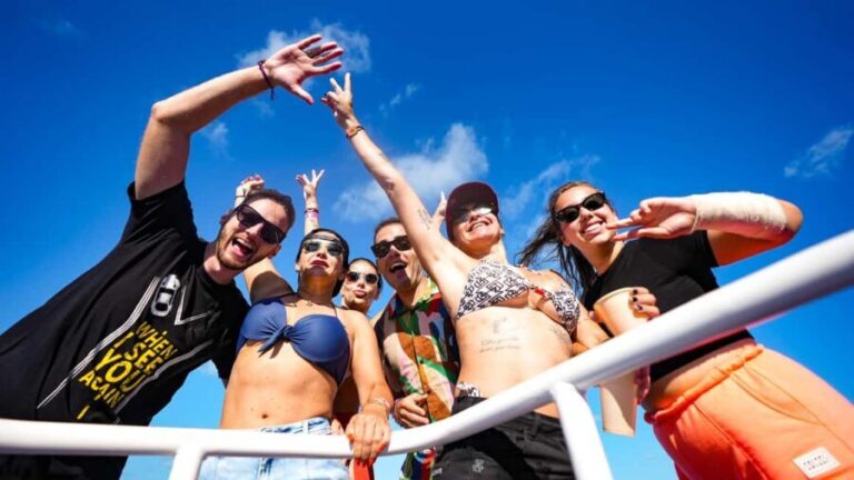 Cancun: Isla Mujeres Catamaran Ride, Open Bar & Buffet Lunch - Authenticity and Experience: What Travelers Say