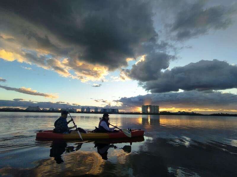 Cancun: Kayaking Tour in Nichupte Lagoon
