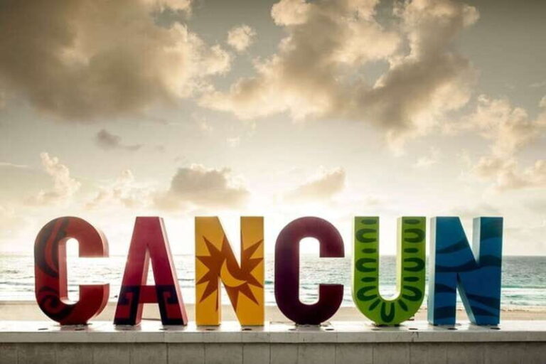 Cancun: Private Custom Walking Tour with a Local Guide - Why This Tour Offers Great Value