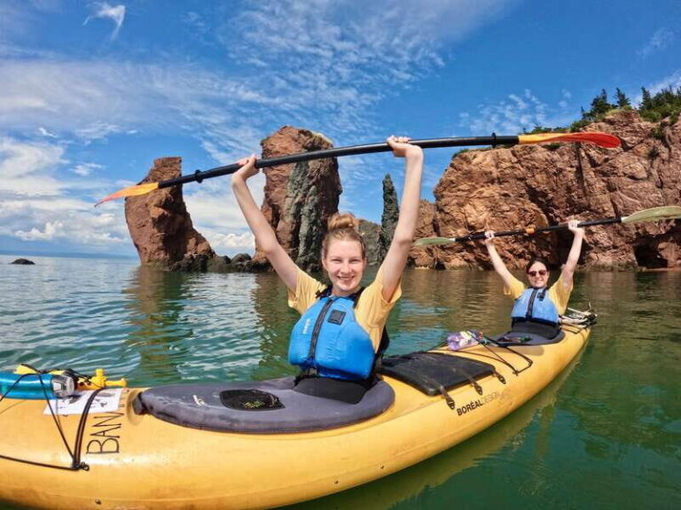Cape Chignecto: Three Sisters Kayaking Day Tour - The Unique Features of the Bay of Fundy