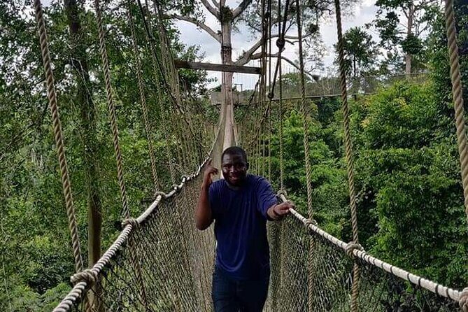 Cape Coast Elmina Kakum Park Private Day Tour - Transportation and Group Dynamics