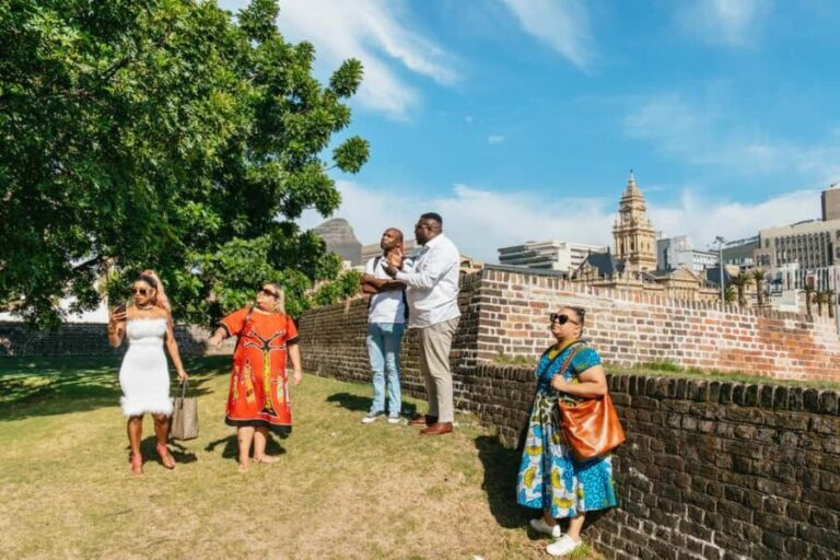 Cape Town: Half-Day Walking City Tour and African Lunch - The Highlights in Detail
