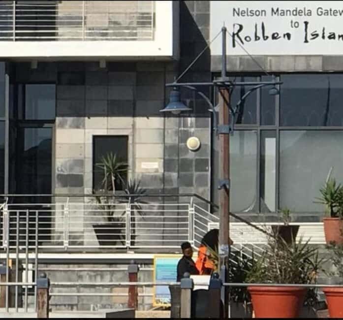 Cape Town: Robben Island Tour Including all Entry Tickets. - Analyzing the Tour’s Value