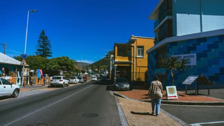 Cape Town: Table Mountain and Castle of Good Hope Tour - Exploring Cape Town’s Highlights