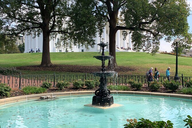 Capitol Steps and Stories Walking Tour - Who Will Love This Tour?