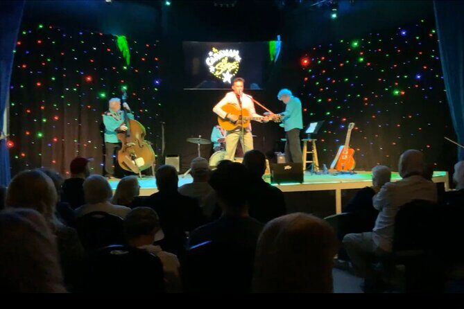 Caravan Of Stars A 50s and 60s Sock Hop Tribute Show - Why This Show Works for Travelers