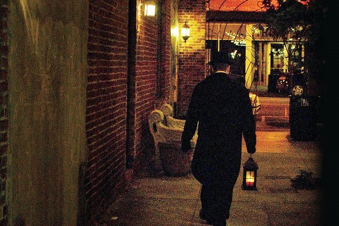 Carolina History & Haunts Greensboro Historical Ghost Tour - The Sum Up: Who Will Love This Ghost Tour?