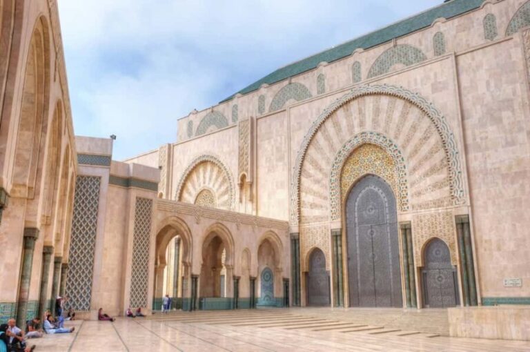 Casablanca: 4-Day Private Tour to Rabat & Chefchaouen - What’s Included and What’s Not