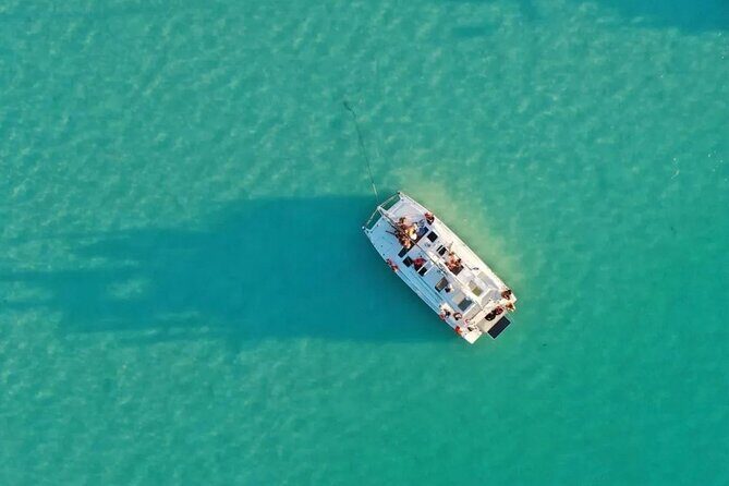 Catamaran Adventure: Sailing and Swimming in the Bacalar Lagoon - FAQs