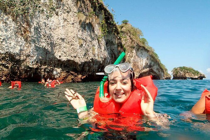 Catamaran Arches, Animas Beach, Quimixed Waterfall and Food Tour - Who Will Love This Tour?