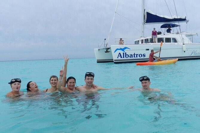 Catamaran Platinum to Isla Mujeres, Snorkel, Buffet and Open Bar - Itinerary Breakdown: The Whole Day in Detail