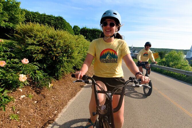 Cave Point E - Bike Tour