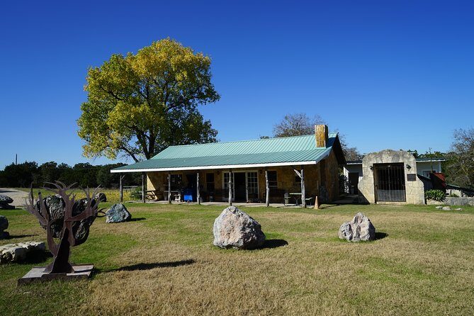 Cave Without a Name Admission Ticket with Guided Cavern Tour - FAQ
