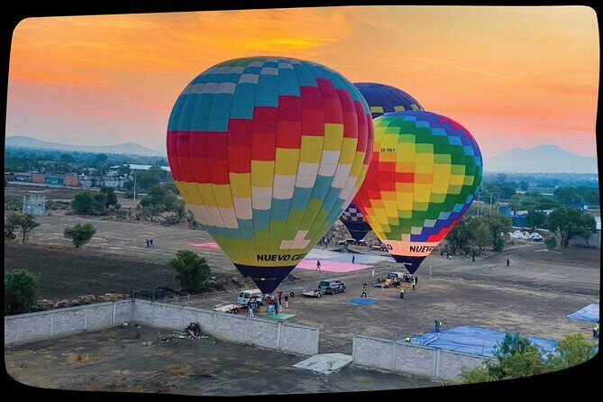 CDMX balloon flight, breakfast, pickup and visit to Teotihuacán - The Sum Up