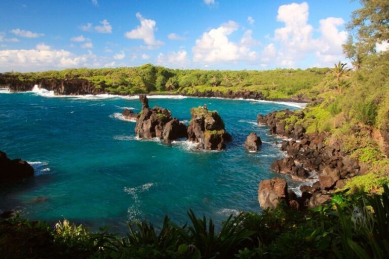 Central Maui: Two-Island Scenic Helicopter Flight to Molokai - What Travelers Say