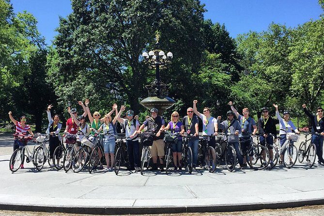 Central Park Bike Rental: Quality Bikes with Map, Helmet, Lock - Who Will Love This?