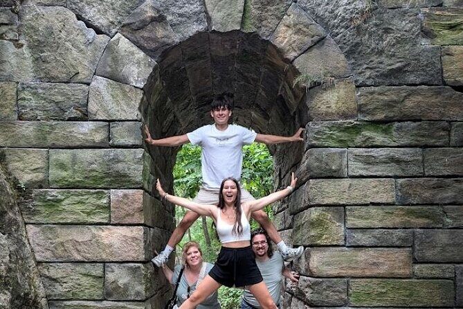 Central Park Tour with Complimentary Photo Album - Practical Aspects