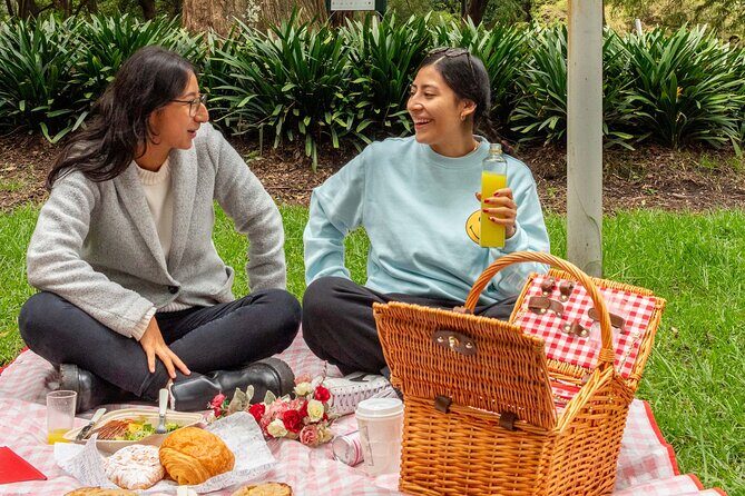 Chapultepec Walking Tour and Picnic - What’s Included and What’s Not