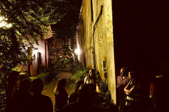 Charleston Haunted Booze and Boos Ghost Walking Tour - A Closer Look at the Charleston Haunted Booze and Boos Ghost Walking Tour