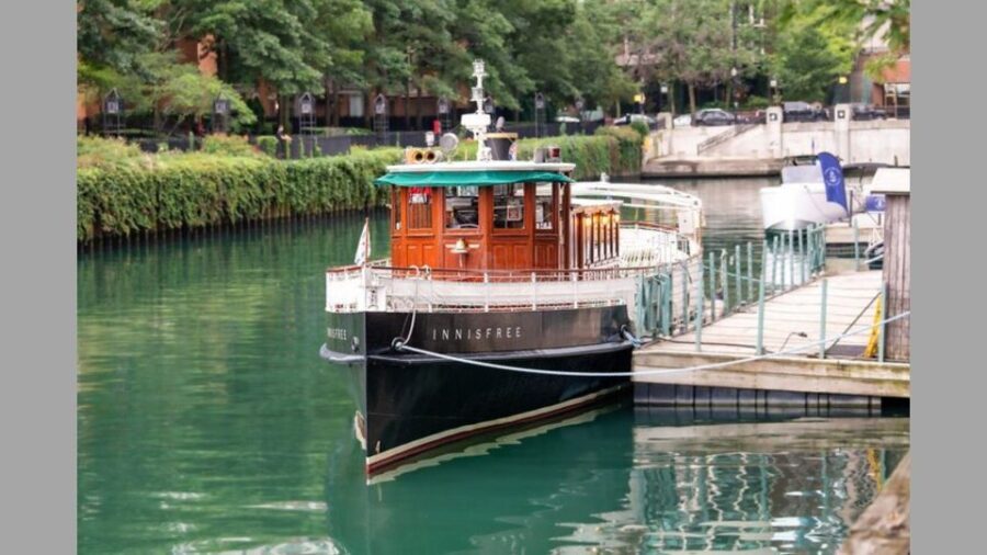 Chicago: Architecture Boat Tour with Drinks